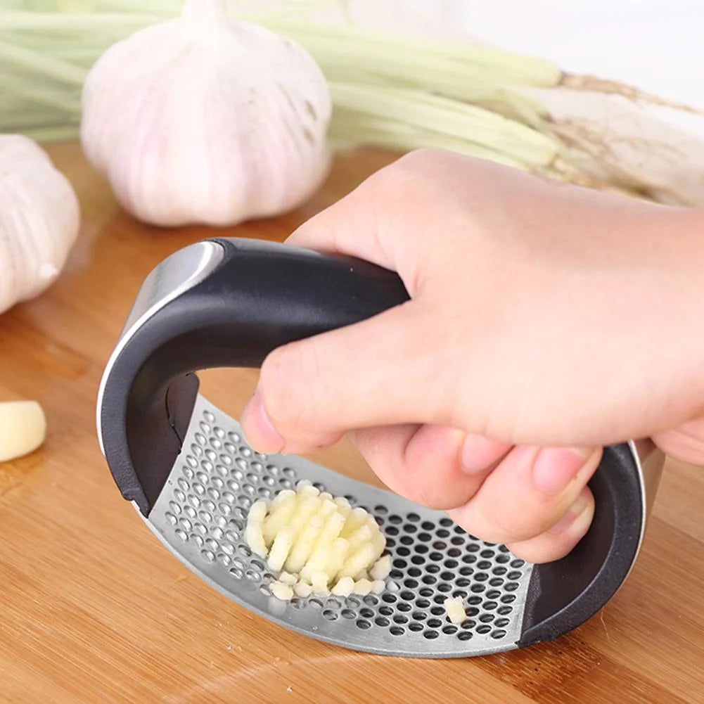 Premium Stainless Steel Garlic Press Rocker Set – Ergonomic Curved Manual Mincer with Silicone Garlic Peeler | Rust-Proof & Dishwasher Safe Ginger Crusher (Random Color)